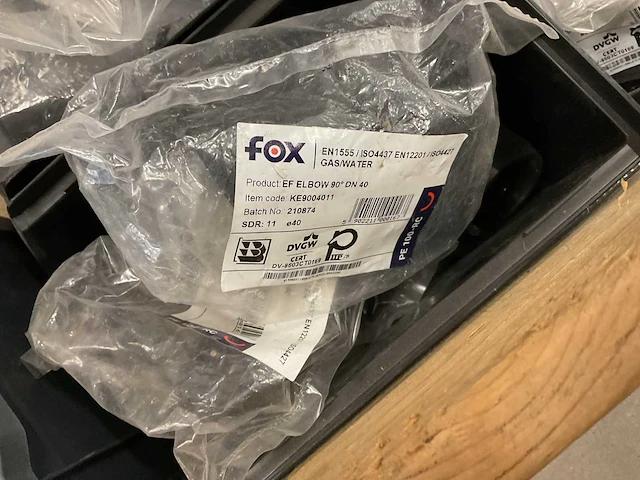 Partij fox elektrolas fittingen - afbeelding 12 van  13