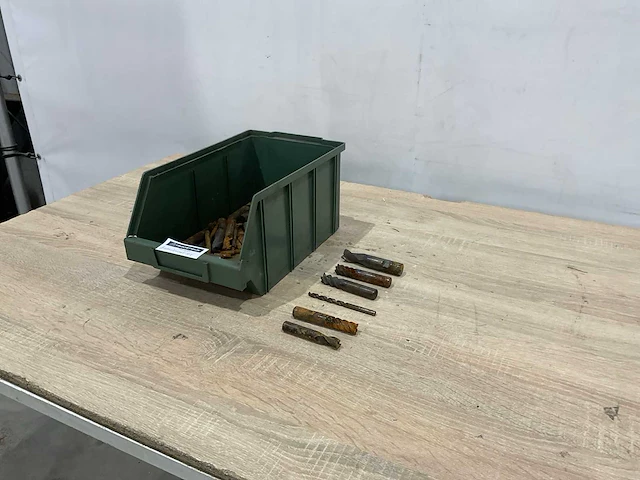 Partij freesmateriaal - afbeelding 1 van  5