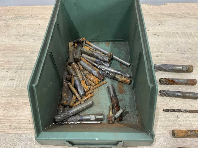 Partij freesmateriaal - afbeelding 4 van  5