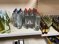 Partij frisdrank - afbeelding 2 van  6