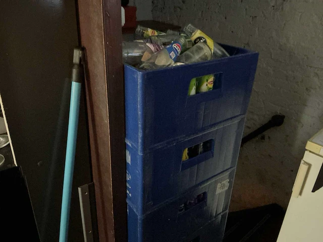 Partij frisdrank/bier en wijn - afbeelding 11 van  21