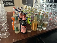 Partij frisdrank/bier en wijn - afbeelding 19 van  21