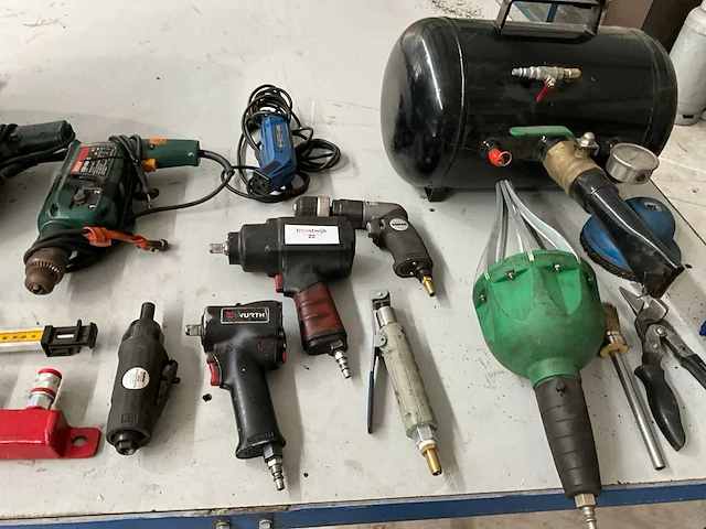 Partij garage gereedschap - afbeelding 1 van  13