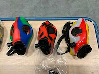 Partij gasmasker bongs - afbeelding 6 van  12