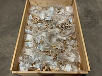 Partij geberit messing persfittingen, 165 stuks