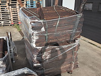 Partij gecreosoteerde weidepalen - afbeelding 3 van  13