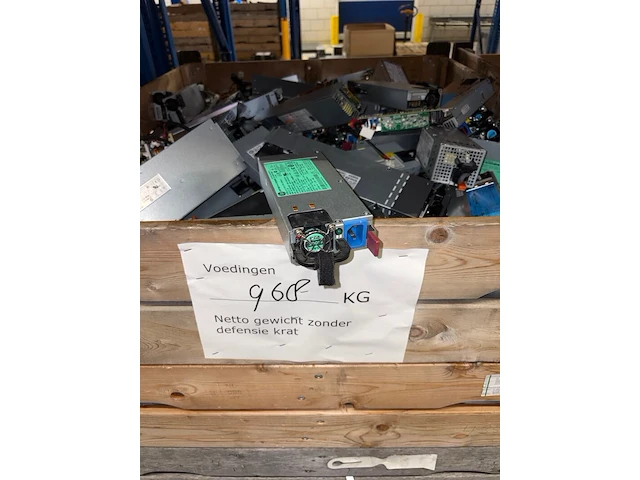 Partij gedemonteerde ict artikelen - afbeelding 6 van  15