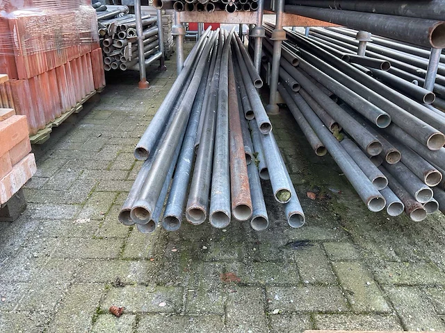 Partij gegalvaniseerde steigerbuizen - afbeelding 4 van  4
