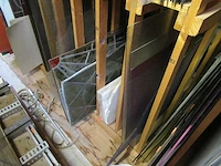 Partij gekleurd glas - afbeelding 3 van  18