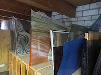 Partij gekleurd glas - afbeelding 16 van  18