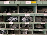 Partij geleiders, spatschermsteunen en rubbers - afbeelding 24 van  37