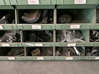 Partij geleiders, spatschermsteunen en rubbers - afbeelding 28 van  37