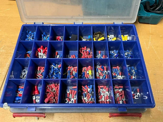 Partij gereedschap en accessoires - afbeelding 5 van  14