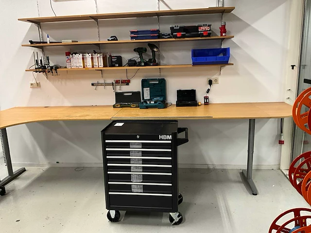 Partij gereedschap en accessoires - afbeelding 1 van  14