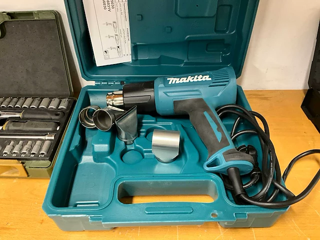 Partij gereedschap en accessoires - afbeelding 14 van  14