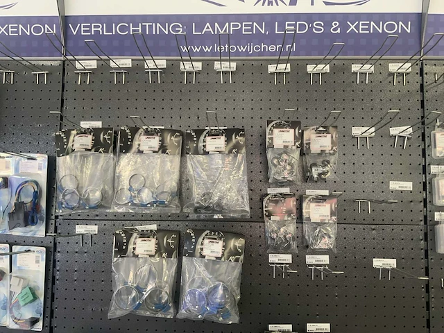 Partij gereedschap en auto onderdelen - afbeelding 14 van  17