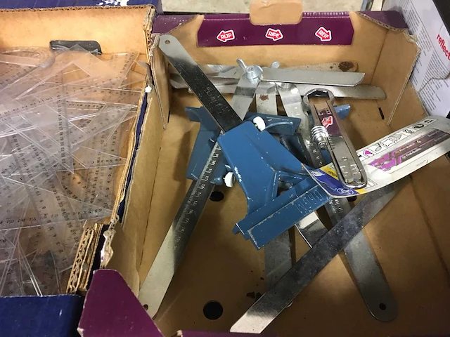Partij gereedschap en diversen - afbeelding 6 van  11