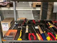 Partij gereedschap en koffers - afbeelding 14 van  19