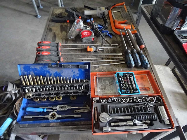 Partij gereedschap en toebehoren - afbeelding 5 van  12