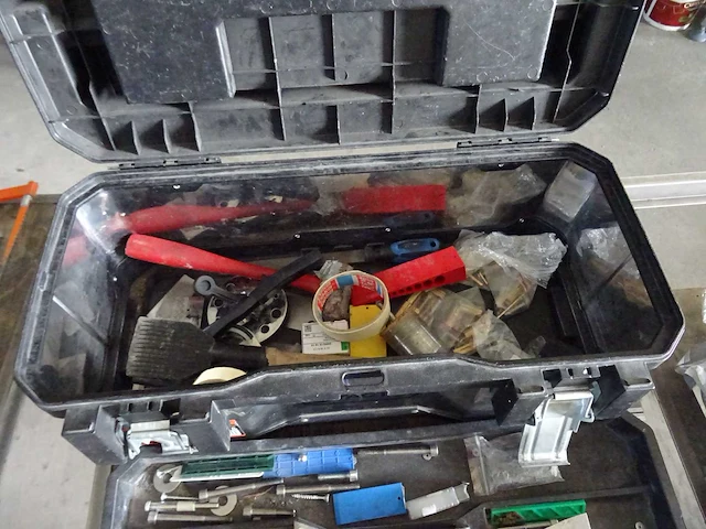 Partij gereedschap en toebehoren - afbeelding 7 van  12