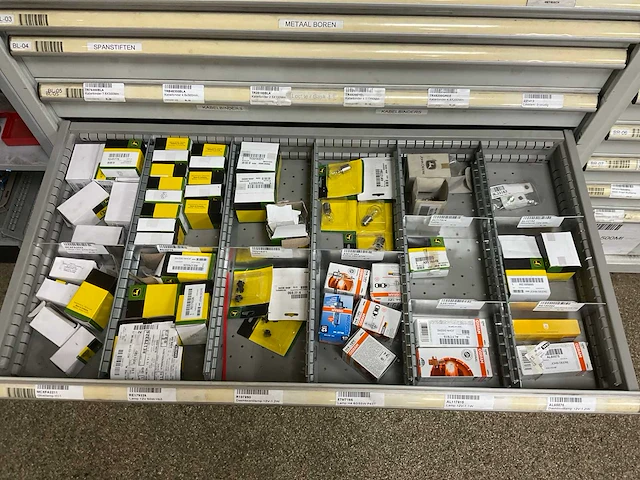 Partij gereedschap toebehoren en divers - afbeelding 5 van  24