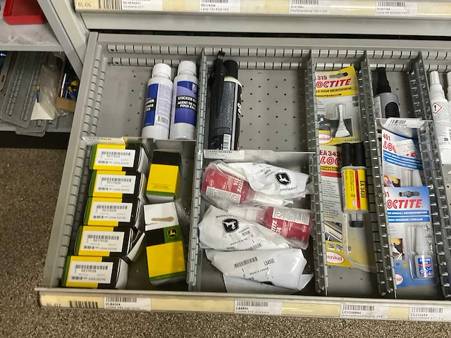 Partij gereedschap toebehoren en divers - afbeelding 9 van  24