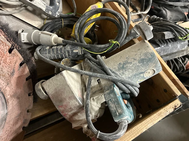 Partij gereedschap w.o. diamantzaag, freesmachine - afbeelding 5 van  8
