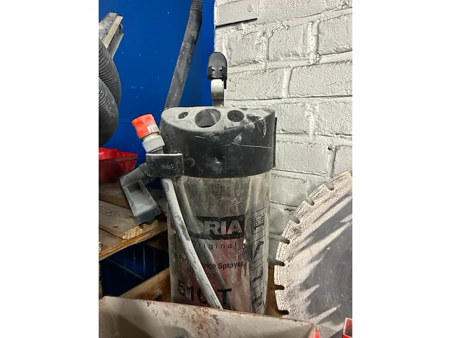 Partij gereedschap w.o. diamantzaag, freesmachine - afbeelding 8 van  8