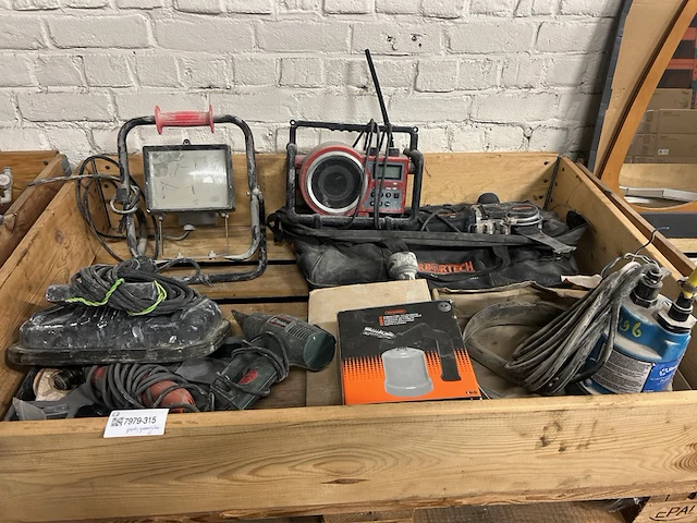 Partij gereedschap w.o. metabo, arbortech - afbeelding 1 van  6