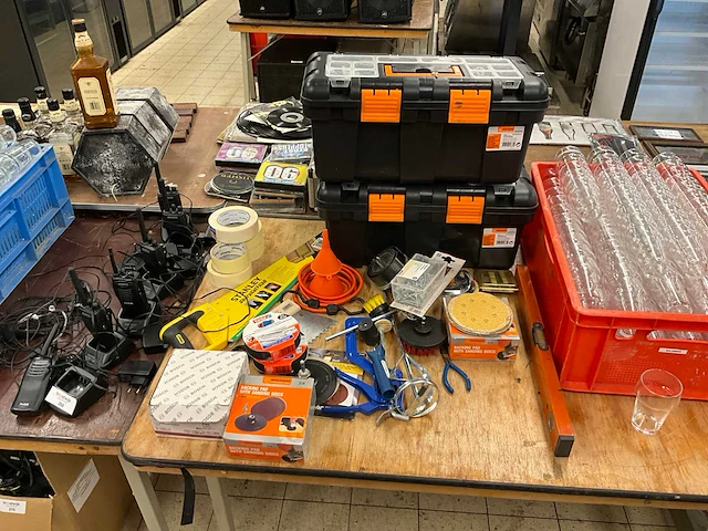 Partij gereedschap - afbeelding 2 van  9