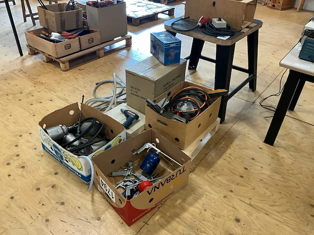 Partij gereedschap - afbeelding 1 van  6
