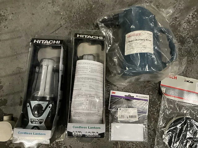 Partij gereedschappen en toebehoren - afbeelding 7 van  7