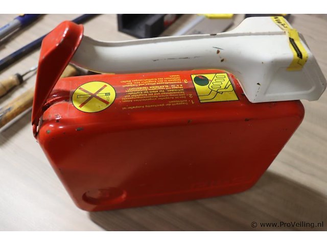 Partij gereedschappen o.a. heggenschaar, hamer, zaag & koevoet; - afbeelding 8 van  8