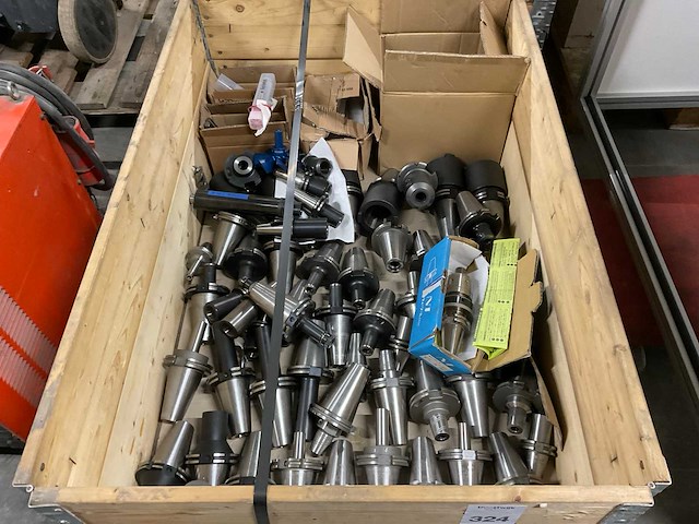 Partij gereedschapshouders - afbeelding 2 van  9