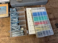 Partij gevulde assortiments dozen - afbeelding 9 van  16