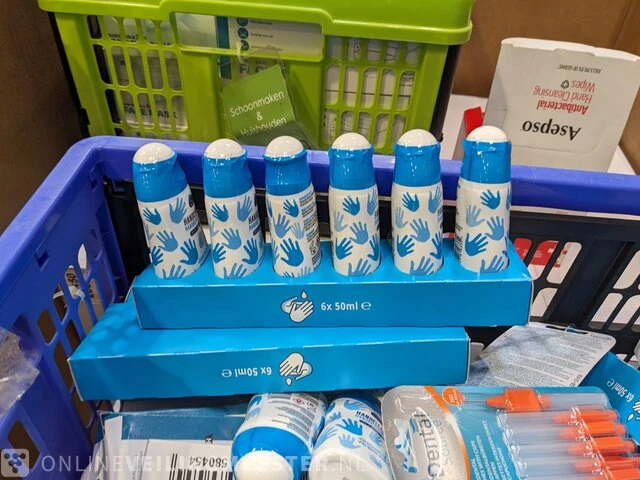 Partij gezichtsmaskers en 3x doos mondkapjes - afbeelding 7 van  9
