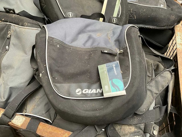Partij giant revive fietstassen - afbeelding 4 van  6