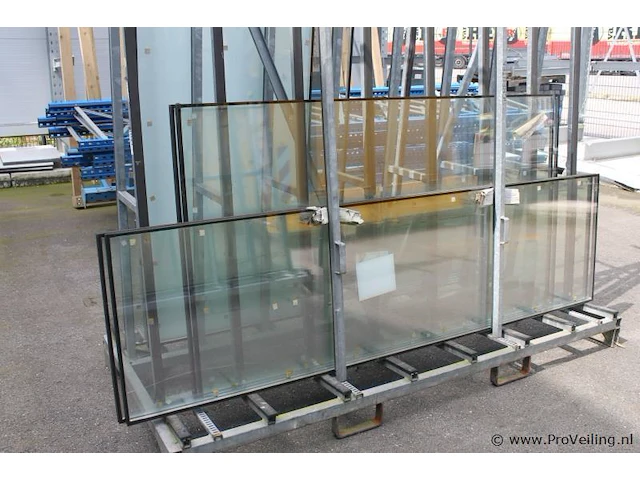 Partij glas - diverse afmetingen - afbeelding 1 van  5