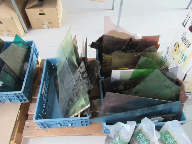Partij glas en glasplaten - afbeelding 7 van  7
