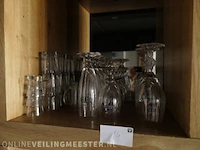 Partij glaswerk en koffiekoppen - afbeelding 16 van  17
