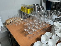 Partij glaswerk - afbeelding 1 van  6