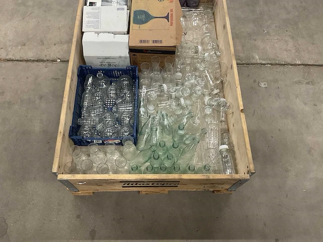 Partij glaswerk - afbeelding 3 van  3