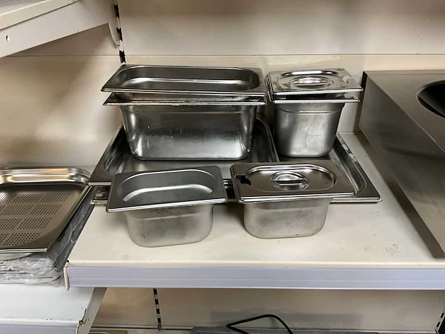 Partij gn bakken (7x) - afbeelding 1 van  4