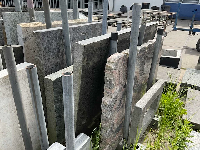 Partij granieten platen - afbeelding 4 van  7