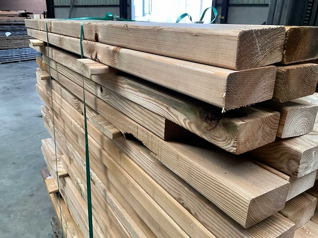 Partij grenen balken 80-150x9x4,5 cm - afbeelding 8 van  8