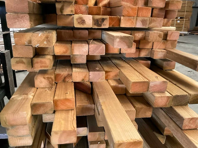 Partij grenen balken 80-180x6,5x4,5 cm - afbeelding 9 van  9