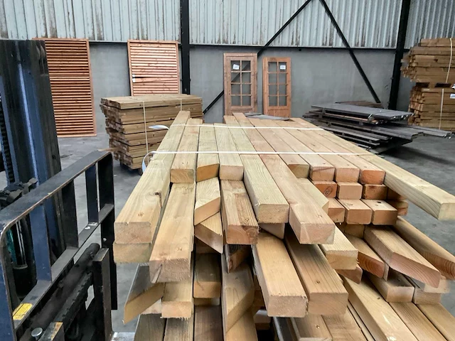 Partij grenen balken 80-180x6,5x4,5 cm - afbeelding 10 van  10