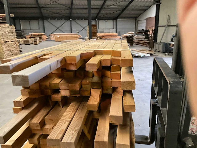Partij grenen balken 80-180x6,5x4,5 cm - afbeelding 5 van  10
