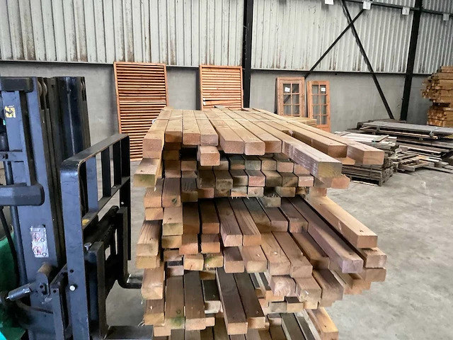 Partij grenen balken 80-180x6,5x4,5 cm - afbeelding 10 van  10
