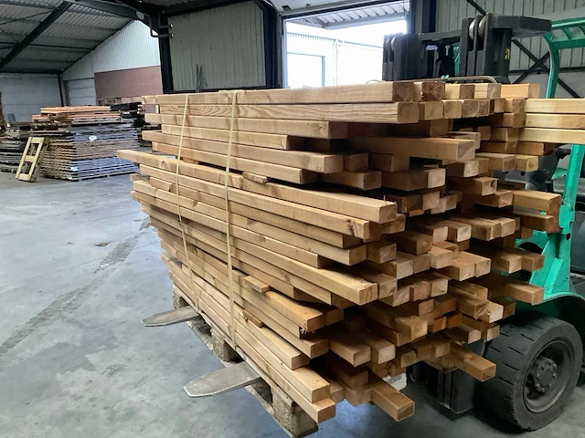 Partij grenen balken 80-180x6,5x4,5 cm - afbeelding 1 van  10